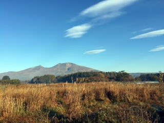 秋の浅間山